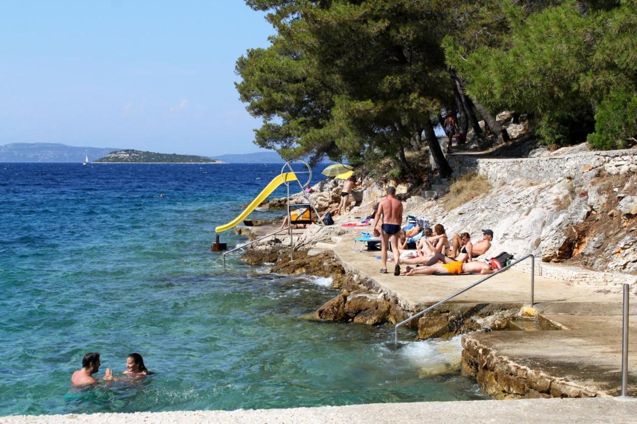 Apartments With A Parking Space Sali, Dugi Otok - 8154 Екстериор снимка