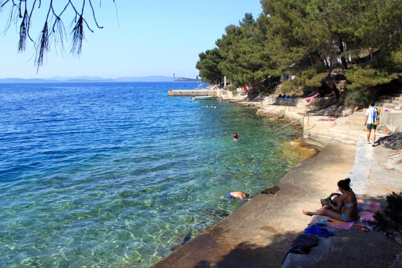 Apartments With A Parking Space Sali, Dugi Otok - 8154 Екстериор снимка
