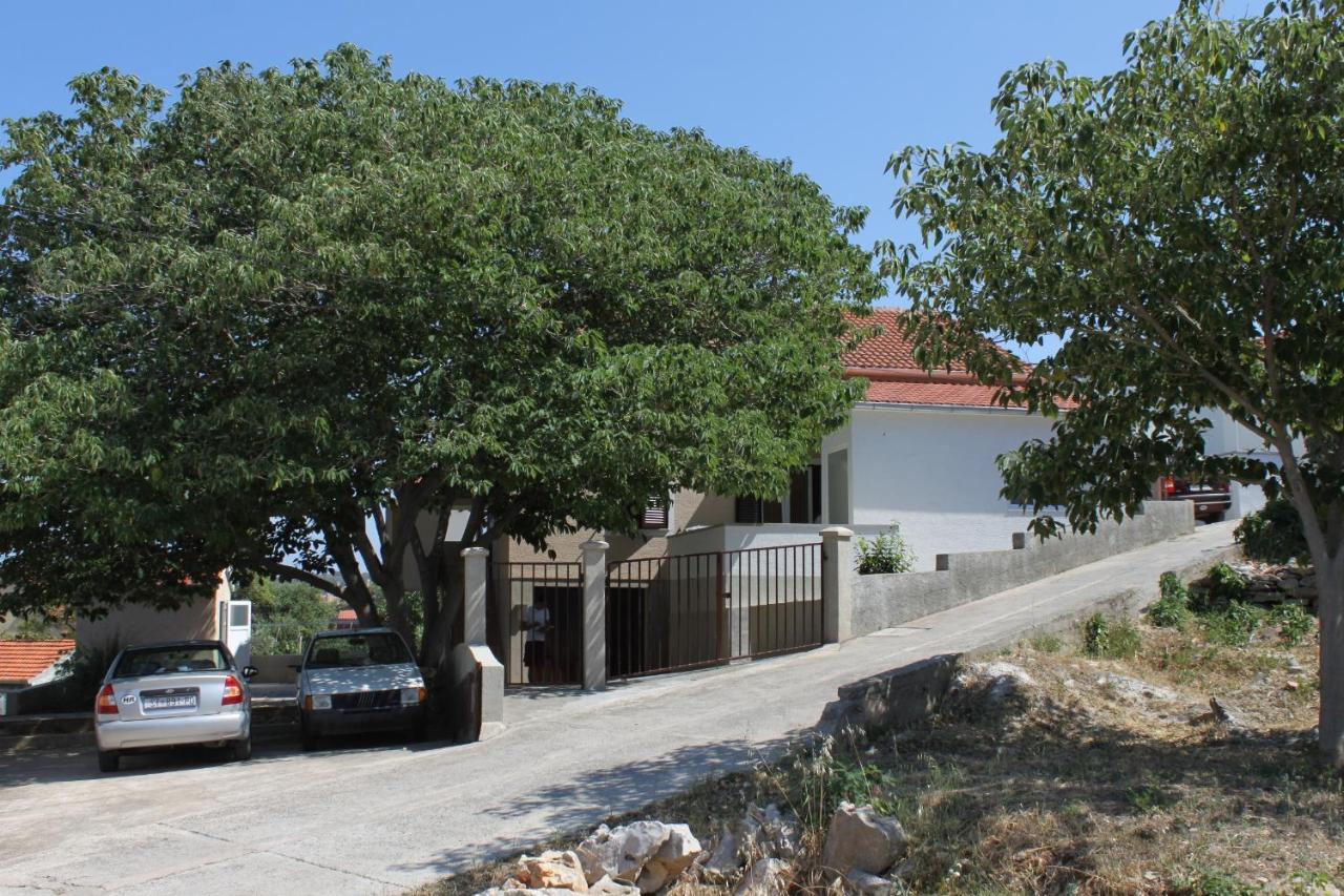 Apartments With A Parking Space Sali, Dugi Otok - 8154 Екстериор снимка