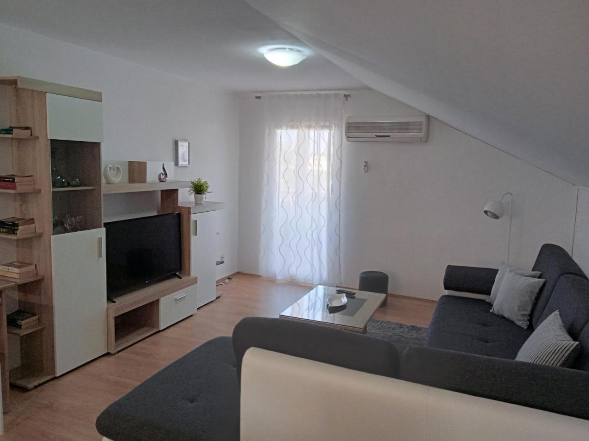 Apartments With A Parking Space Sali, Dugi Otok - 8154 Екстериор снимка